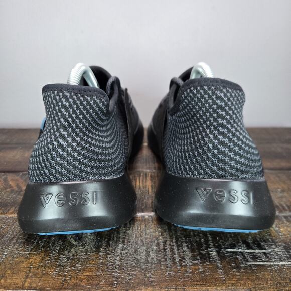 NEW Vessi Everyday Classic Mens Size 6 Waterproof Shoes Sneakers All Black main image 12